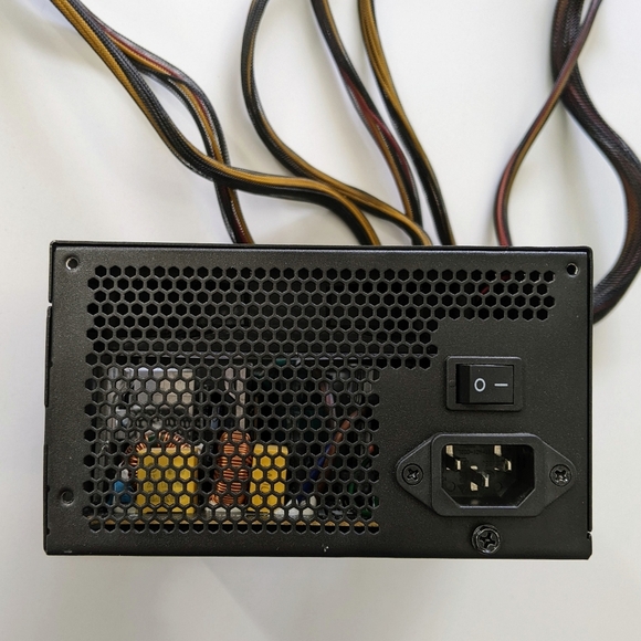 CORSAIR CX600 Power Supply Model 75-001668 Very Good Pre-Owned Condition - Picture 5 of 16